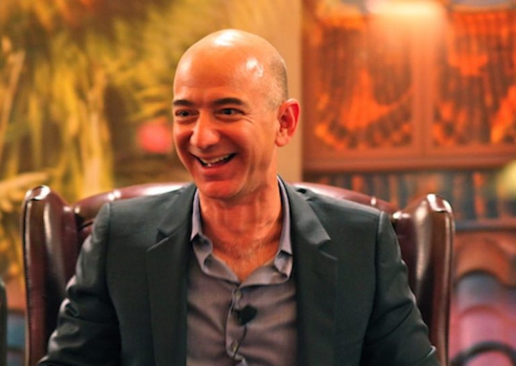 Amazon CEO Jeff Bezos Is Now Hailed as the World's Richest Person