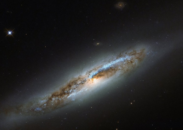 33 Top Physicists Including Hawking Defend the Theory of Cosmic Inflation