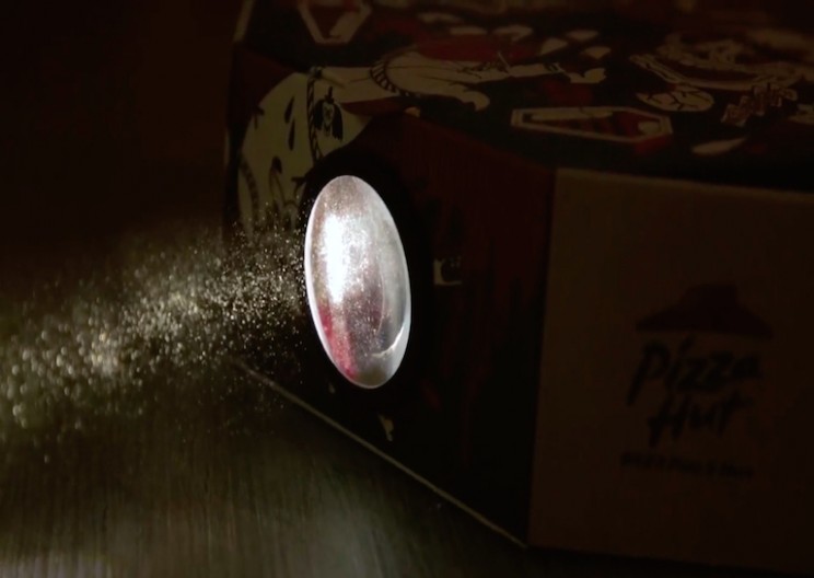 Order Pizza Hut, Have a DIY Movie Projector
