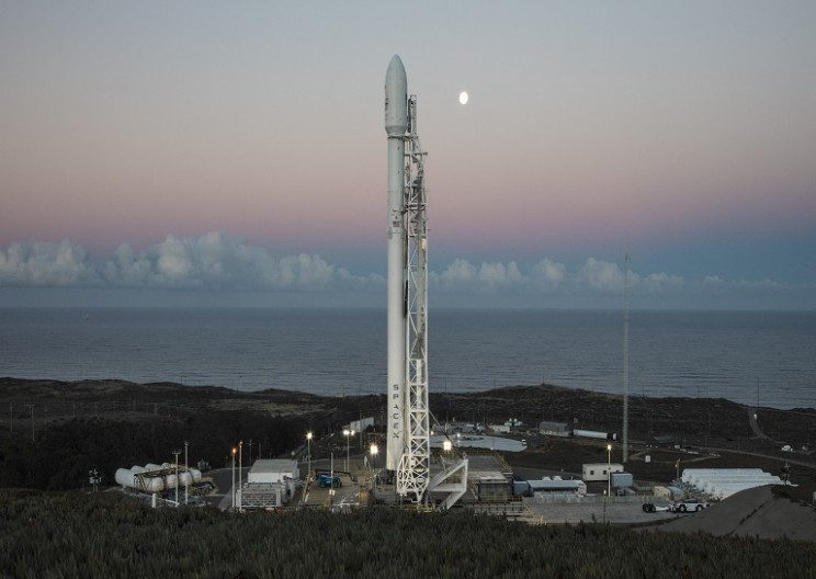 SpaceX Will Attempt to Launch Two Falcon 9 Rockets Within Only 48 Hours