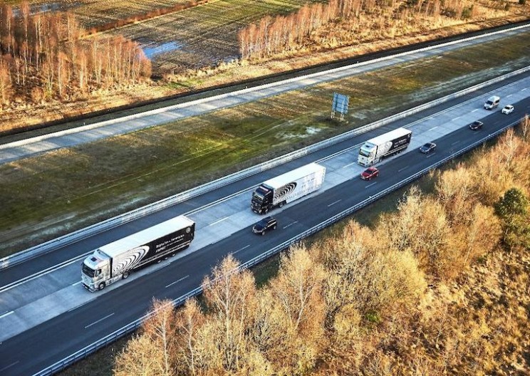 Self-Driving Semi Trucks Just Drove Across Europe