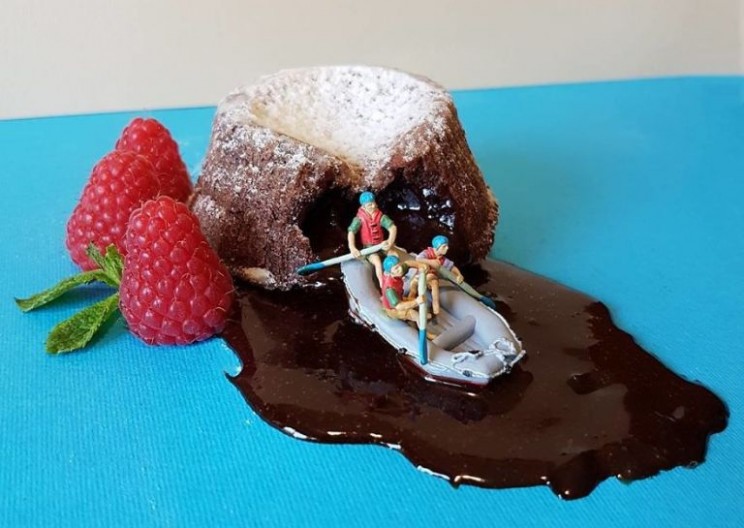 Pastry Chef Creates Incredibly Detailed Culinary Microworlds