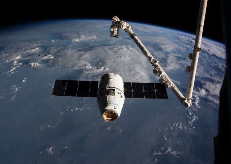 The Technology Behind SpaceX's Revolutionary Dragon Spacecraft