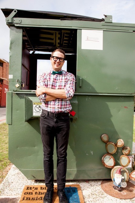 Professor takes up residence in dumpster for a year