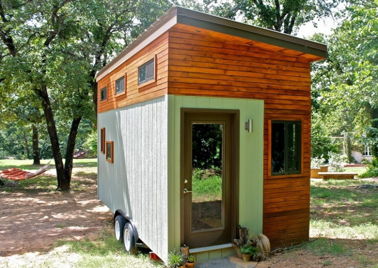 College Student Builds Tiny Home for $15,000