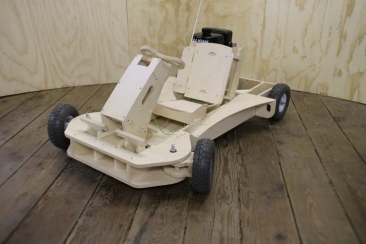 Flat packed go-kart can be made in hours and hits 25mph