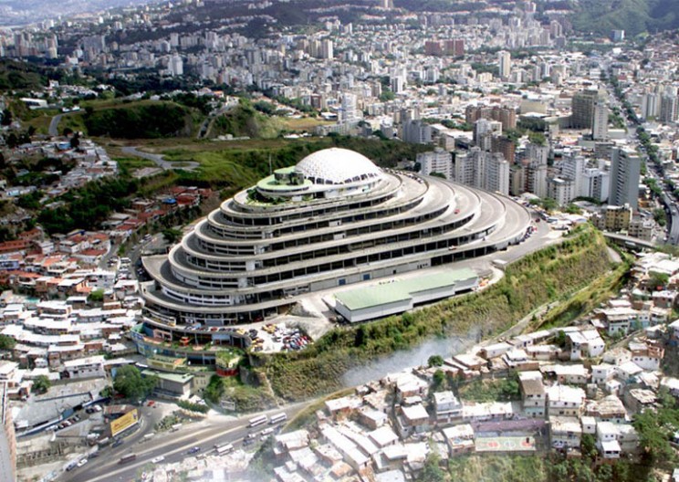 El Helicoide: A Drive-In Shopping Mall That Turned Into A Prison