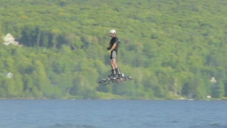Farthest hoverboard flight gets new world record