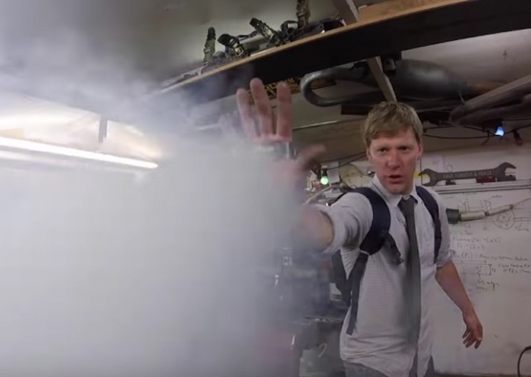 Engineer Creates Palm-mounted Ice Man Liquid Nitrogen Gun