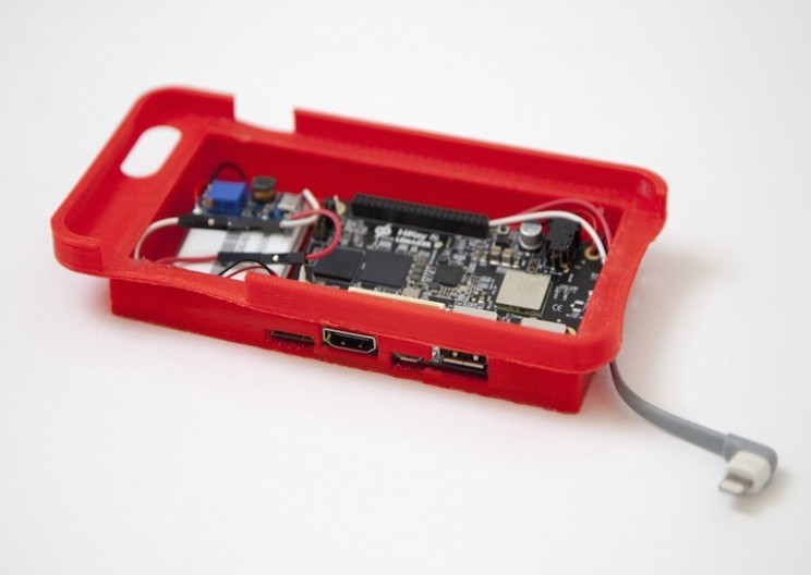 Developer Designs Phone Case that Allows iPhones to Run Android