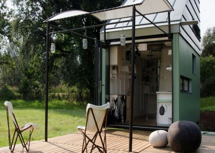 POD Idladla: South Africa’s solar powered nano-home