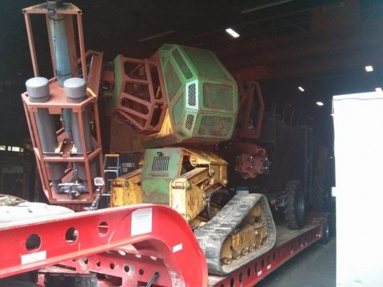 Japan and the USA will fight head to head with giant robots