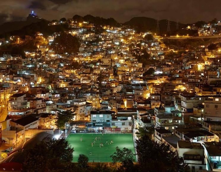 Football pitch lights powered by footballers thanks to Pavegen