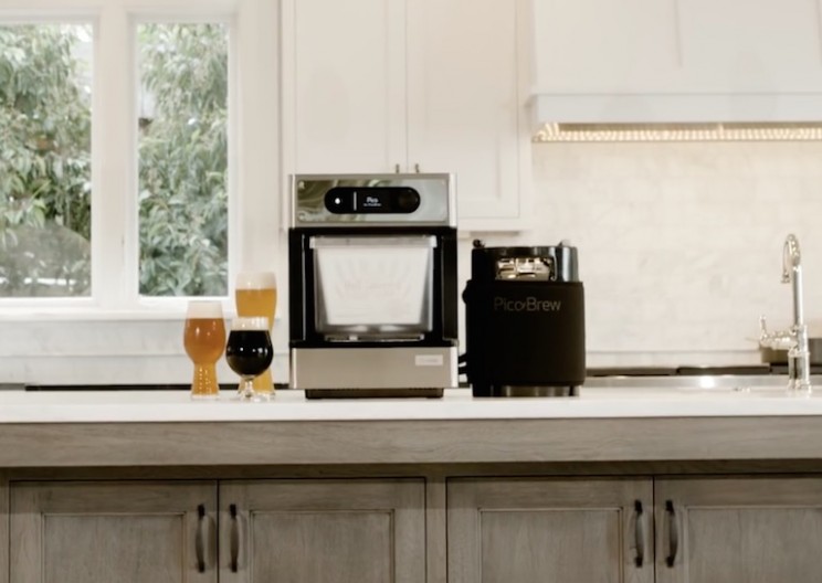 This Cool Gadget Allows You to Brew Quality Craft Beer At Home