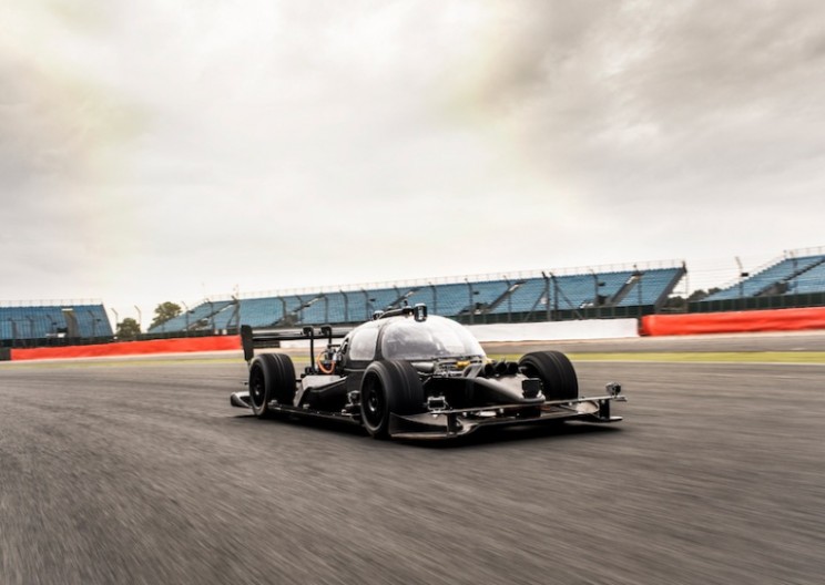 Roborace: First-Ever Self-Driving Car Race Finishes With a Crash