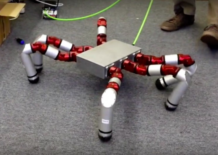Researchers Upgrade Snake Robot into A Hexapod ''Snake Monster''