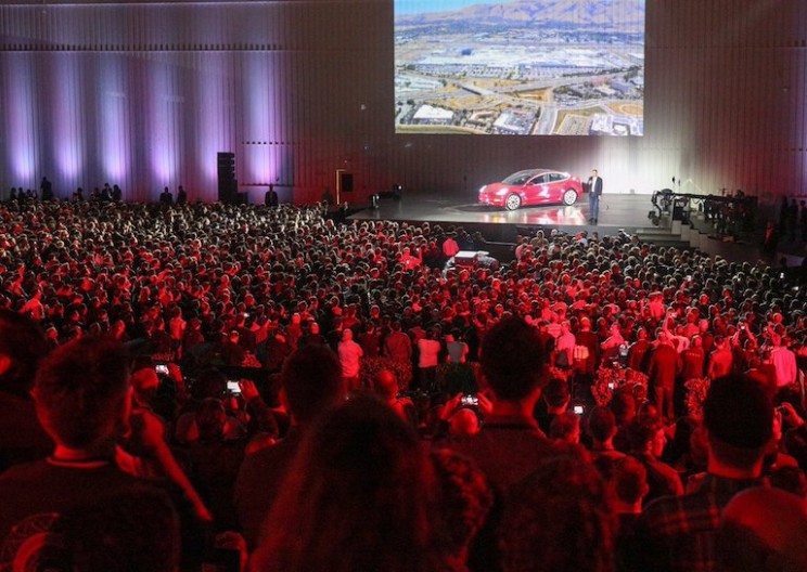 Elon Musk Hands Over New Tesla Model 3 Cars to First 30 Buyers