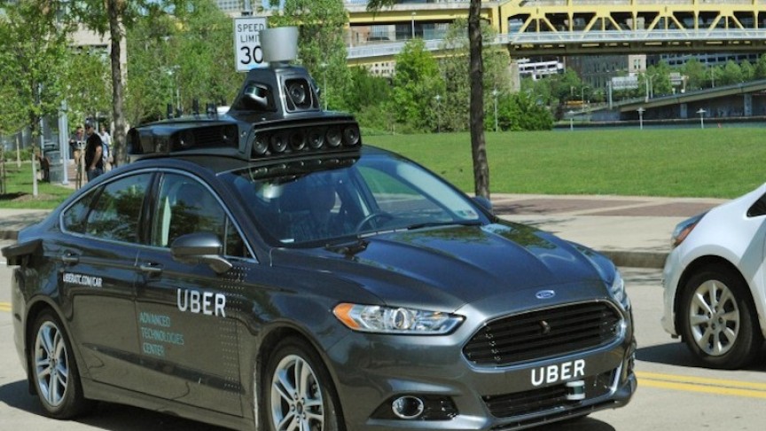 Zuber Auto Uber zeigt sein erstes autonomes Auto
