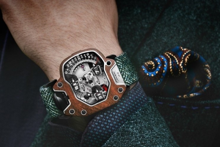 The URWERK UR-110 Eastwood designed in tweed and wood
