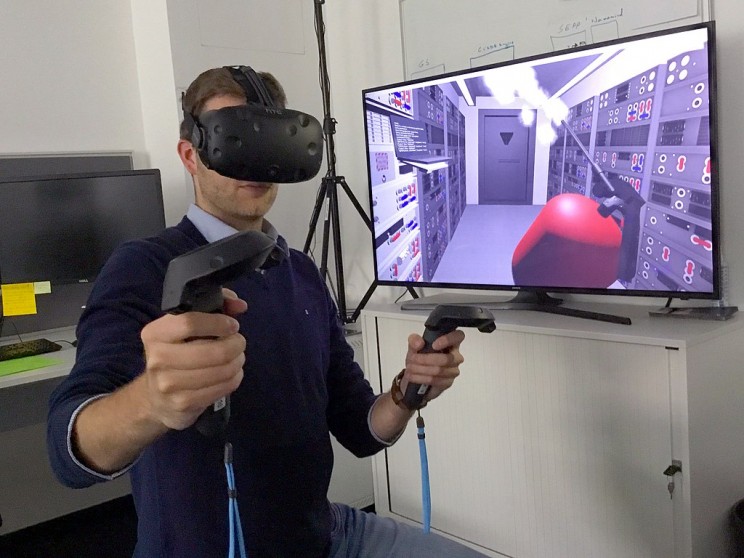 Virtual Reality and Augmented Reality Virtual Reality and Augmented Reality