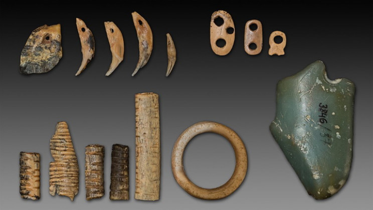 Artifacts found in Denisova Cave Artifacts found in Denisova Cave