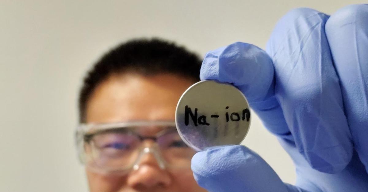 solid-state batteries sodium-ion