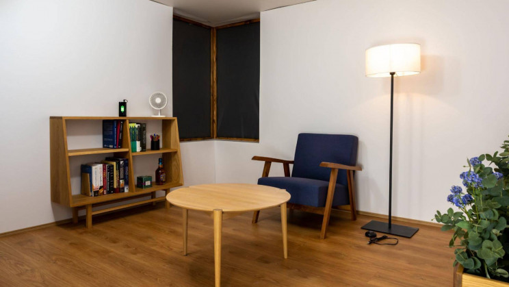 Researchers Build Room That Wirelessly Charges Electronics