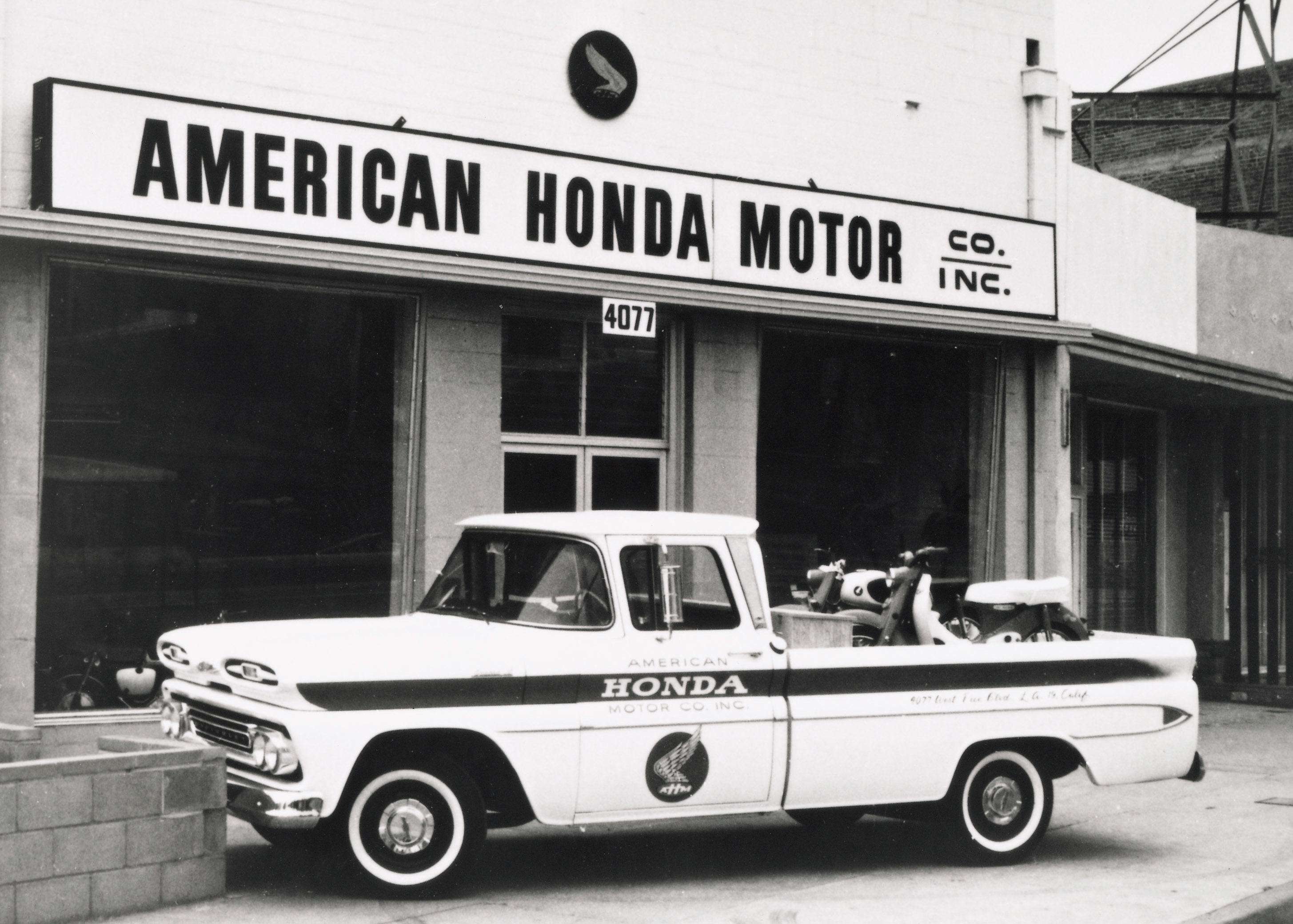 Honda Takes A Trip Down Memory Lane and restores This 1961 Chevy Pickup Truck Honda Takes A Trip Down Memory Lane and restores This 1961 Chevy Pickup Truck