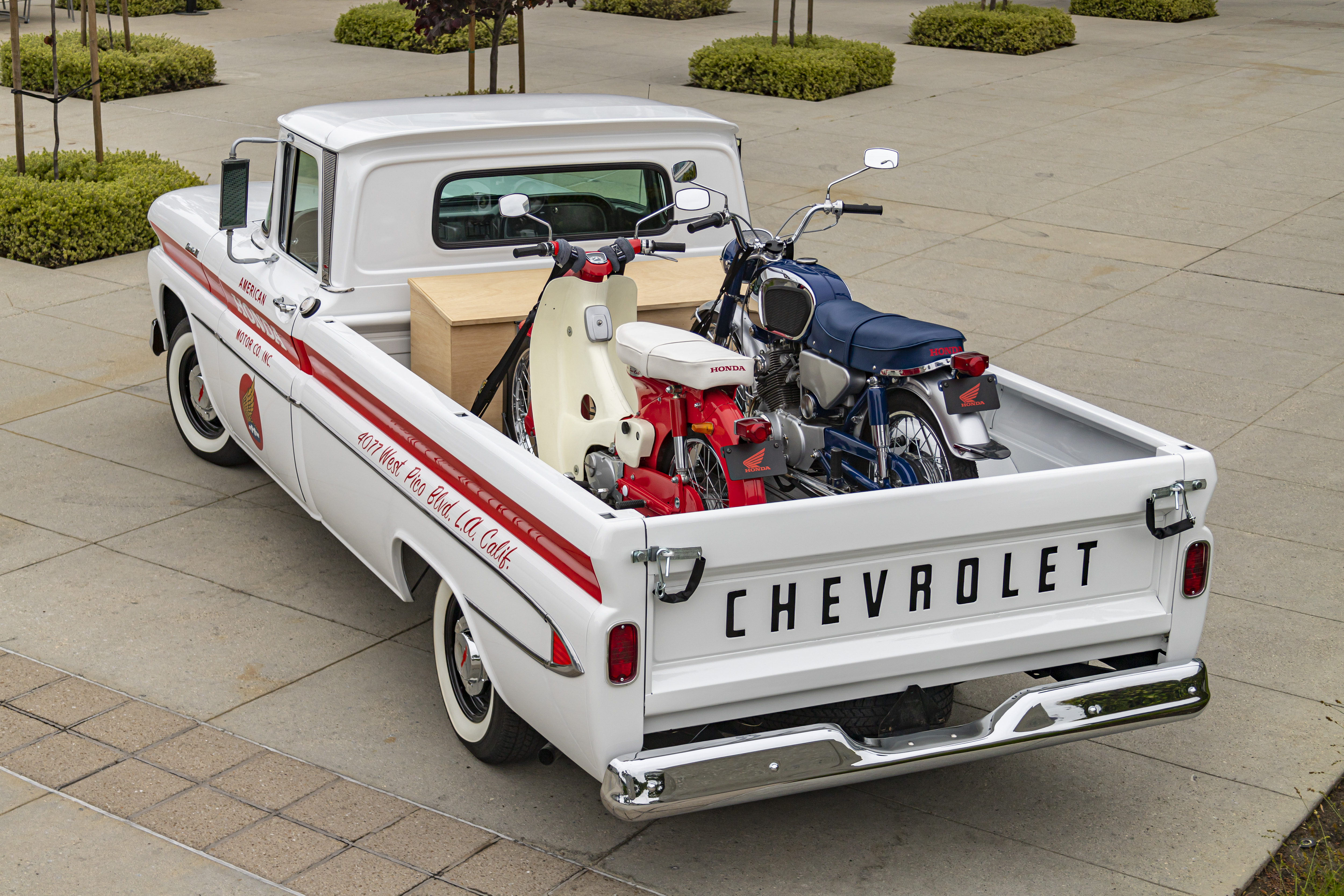 Honda Takes A Trip Down Memory Lane and restores This 1961 Chevy Pickup Truck Honda Takes A Trip Down Memory Lane and restores This 1961 Chevy Pickup Truck