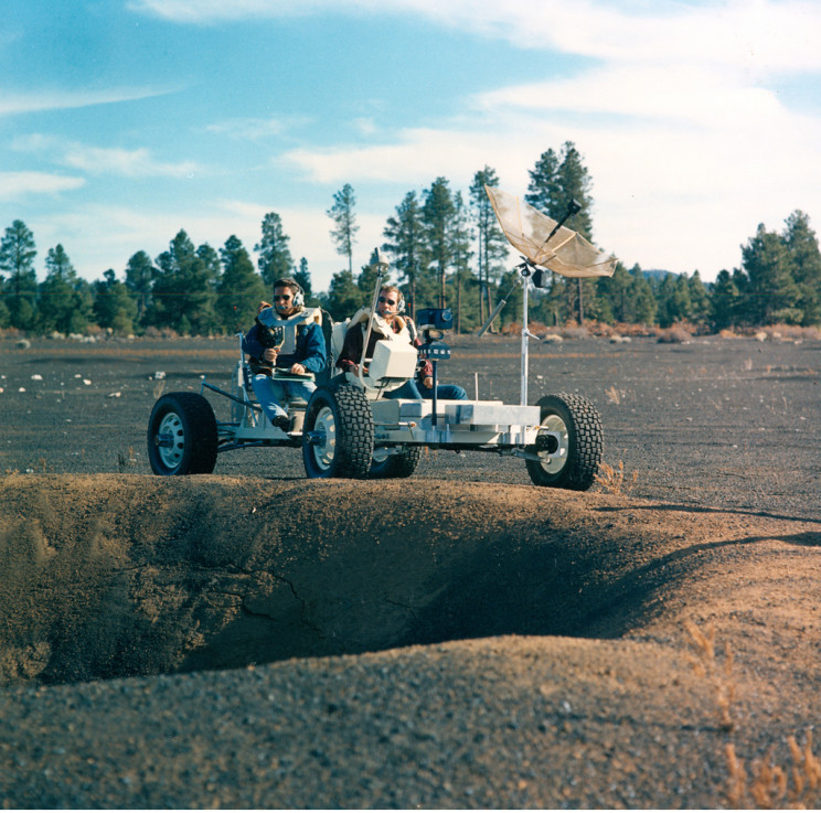 11 Facts About Moon-Like Apollo Training Ground, Cinder Lake Crater Field 11 Facts About Moon-Like Apollo Training Ground, Cinder Lake Crater Field