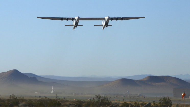 stratolaunch second liht