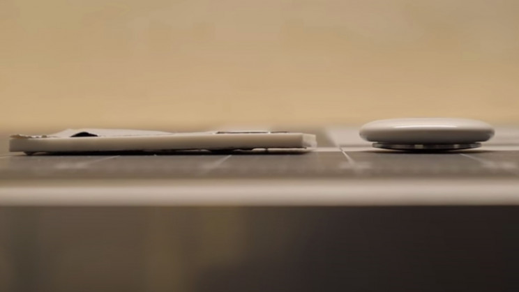 Watch As an Apple AirTag Gets Remodeled into a Thin Card