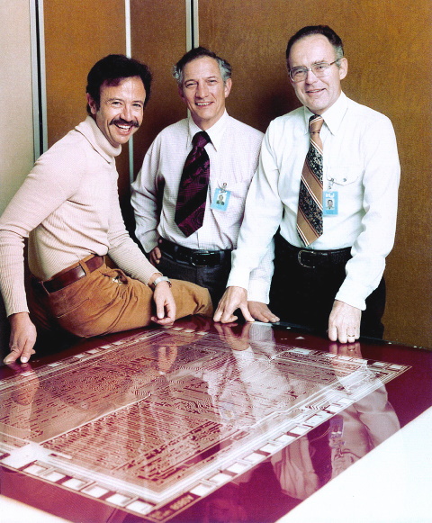 Andy Grove, Robert Noyce, Gordon Moore Andy Grove, Robert Noyce, Gordon Moore