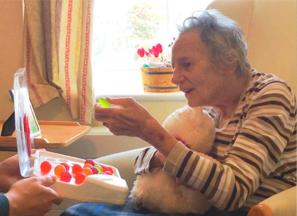 Man Creates Edible Water To Help His Grandmother With Dementia Stay Hydrated Man Creates Edible Water To Help His Grandmother With Dementia Stay Hydrated