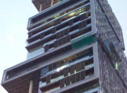 A Look at the Absurd Size of the Largest House in the World