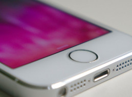 Apple's iPhone SE 2 Price and Launch Date May Have Leaked