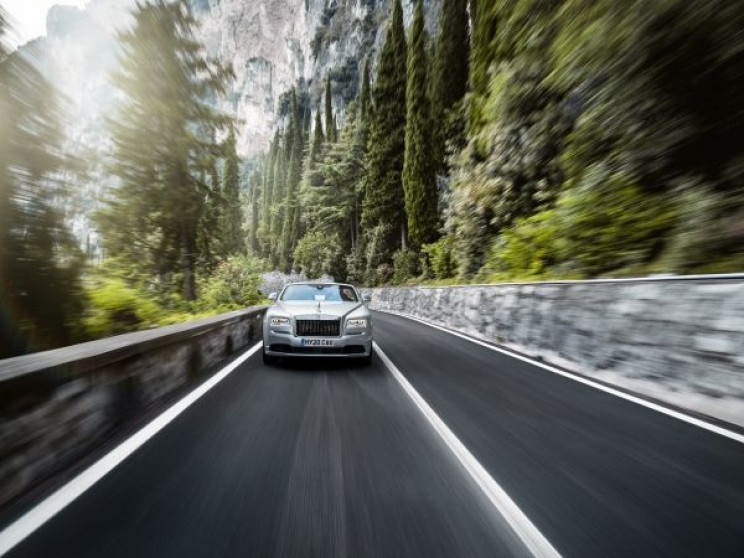 Rolls Royce Reveals Its Ultra-Exclusive Dawn Silver Bullet Rolls Royce Reveals Its Ultra-Exclusive Dawn Silver Bullet