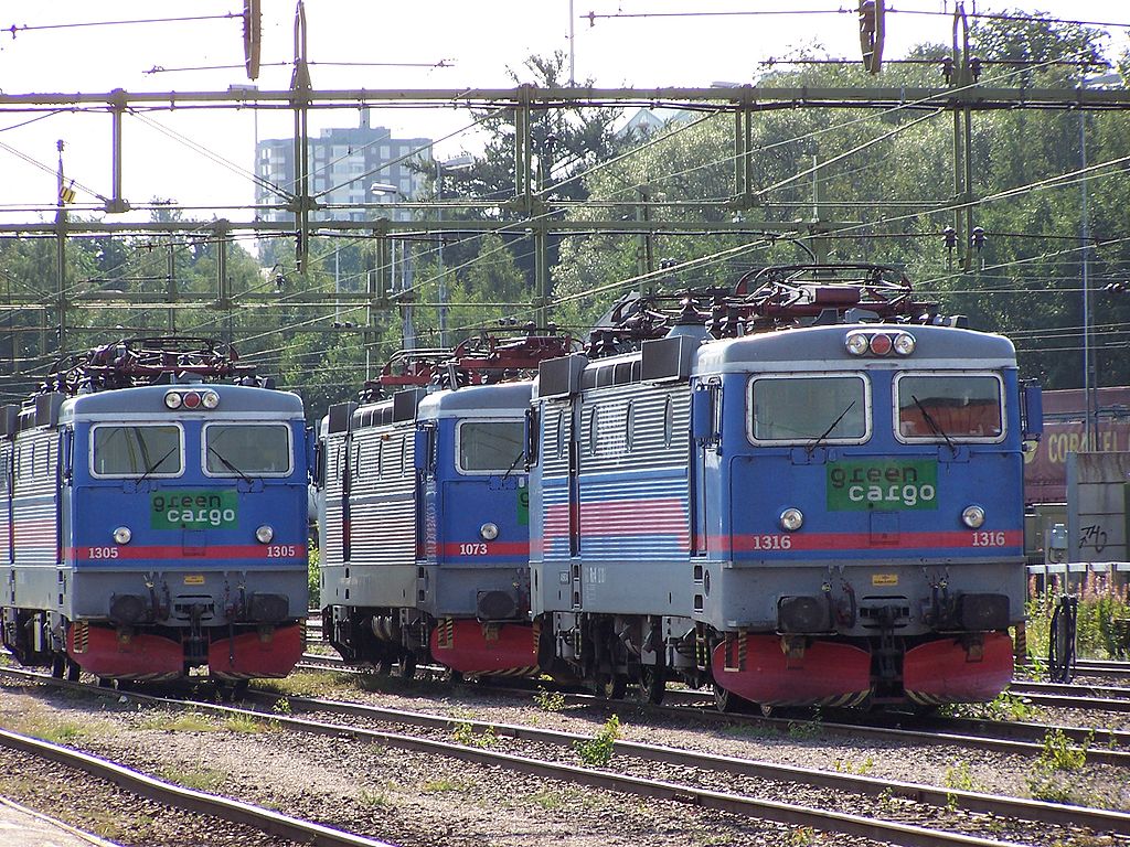 electric trains in sweden
