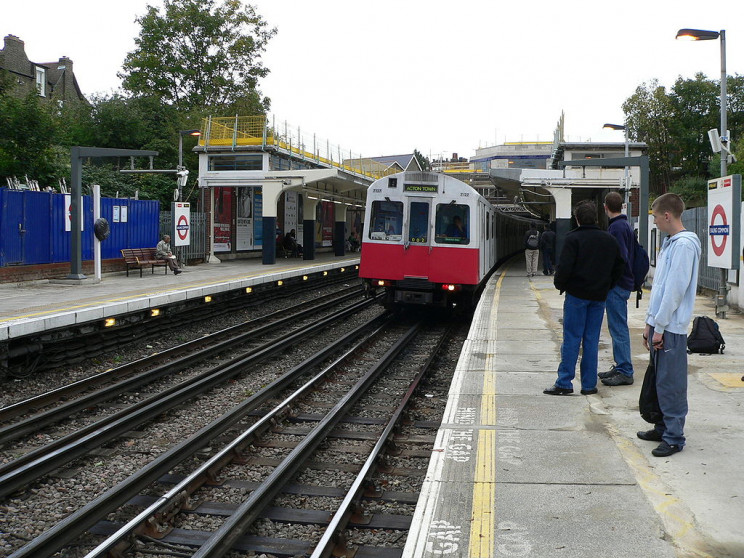 Electric trains London undergound