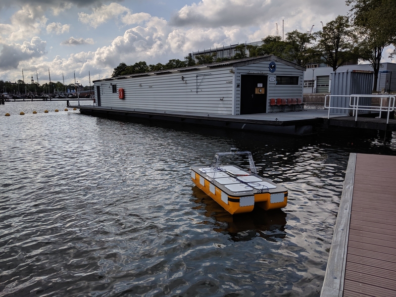 MIT Launches Its Fully Autonomous Boat in Amsterdam's Canals MIT Launches Its Fully Autonomous Boat in Amsterdam's Canals