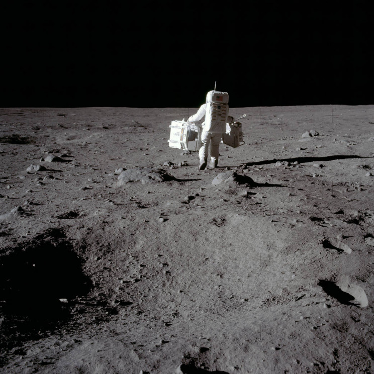 apollo 11 base