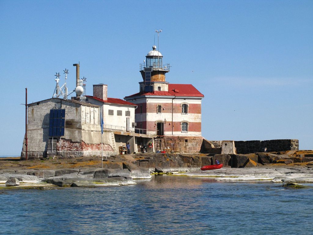 lighthouses market