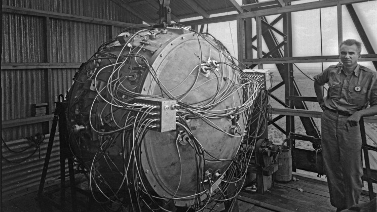 Scientists Found a Quasicrystal From a 1945 Nuclear Explosion