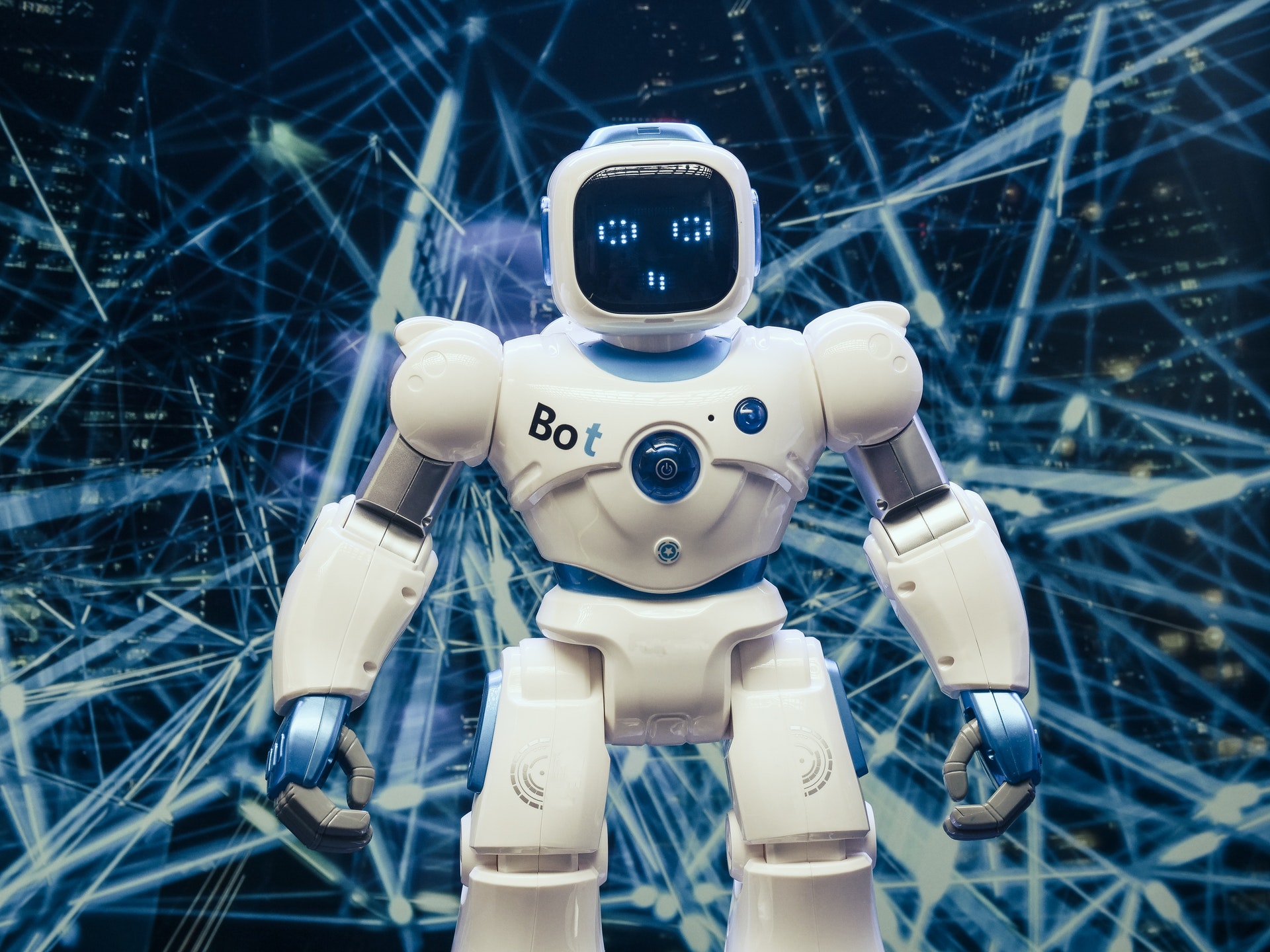 Japan 5.0: A Testbed for Humanoid Robots, 5G, and Autonomous Cars Japan 5.0: A Testbed for Humanoid Robots, 5G, and Autonomous Cars