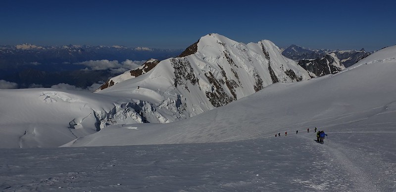 Alpine Glacier Reveals Insight into Murder of Thomas Becket in 1170 Alpine Glacier Reveals Insight into Murder of Thomas Becket in 1170