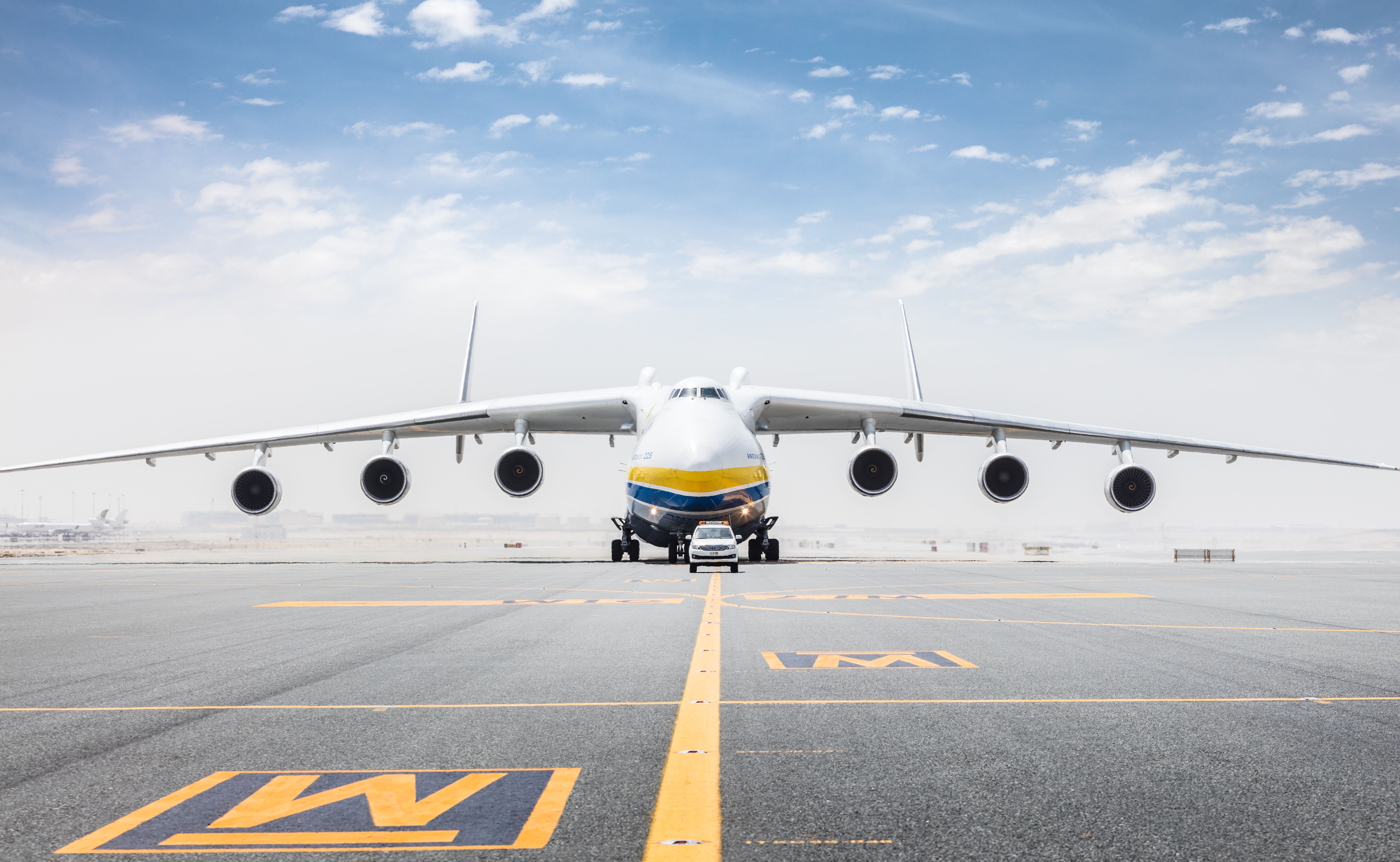 The World's Largest Plane Takes to the Skies Once Again The World's Largest Plane Takes to the Skies Once Again