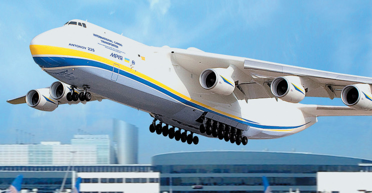 The World's Largest Plane Takes to the Skies Once Again The World's Largest Plane Takes to the Skies Once Again