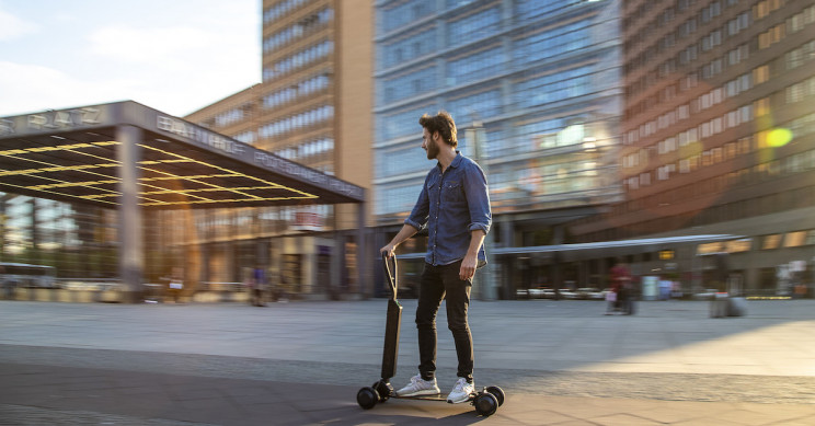 Audi's e-Scooter-Skateboard Hybrid 'Handles Like Surfing'