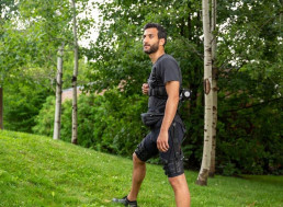 Scientists Have Created an Exosuit That Helps You Walk and Run Simultaneously