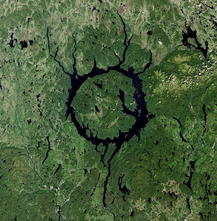 Manicouagan Crater Manicouagan Crater